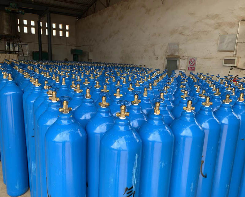 標(biāo)準(zhǔn)混合氣體均采用國(guó)際、國(guó)家標(biāo)準(zhǔn)稱(chēng)重法配制